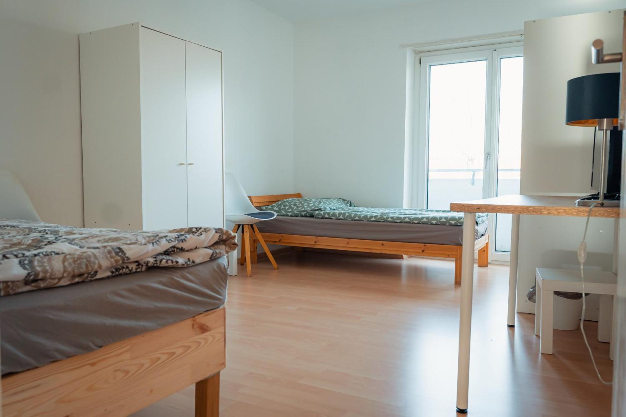 Privatunterkunft N4 Centrally Located 3-room With Balcony Or Individual *