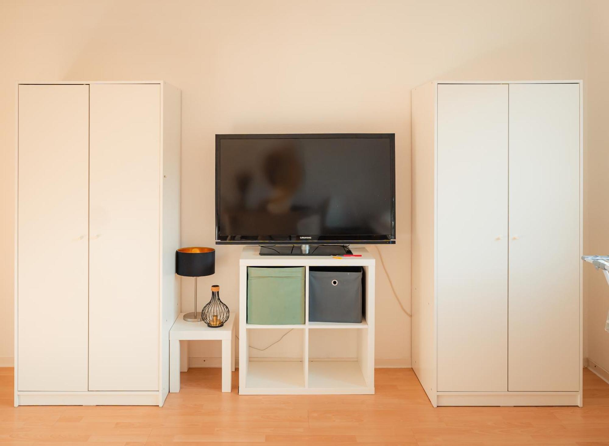 N4 Centrally Located 3-room With Balcony Or Individual
